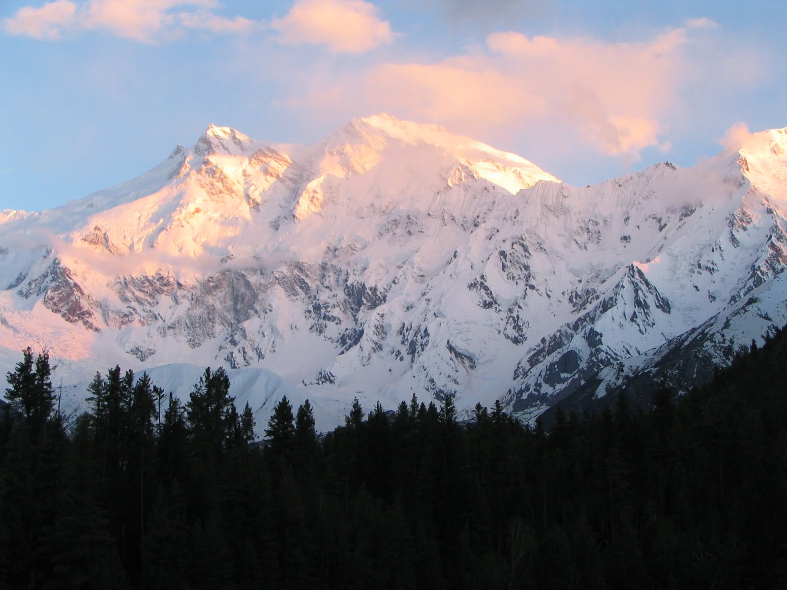 http://1.bp.blogspot.com/_tG0AteypePI/TLlxm46G4FI/AAAAAAAAAEM/D8QsLyBydG0/s1600/Pakistan+(9).jpg