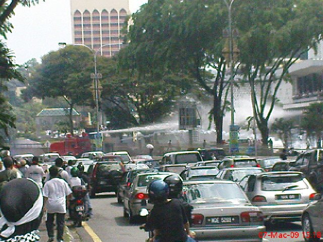 [serang+masjid.JPG]