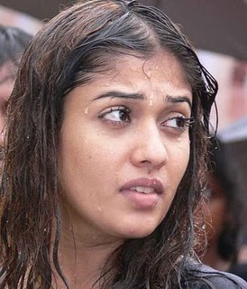 south india mallu actress hot sexy Nayanthara wet saree and showing bra bikini image gallery