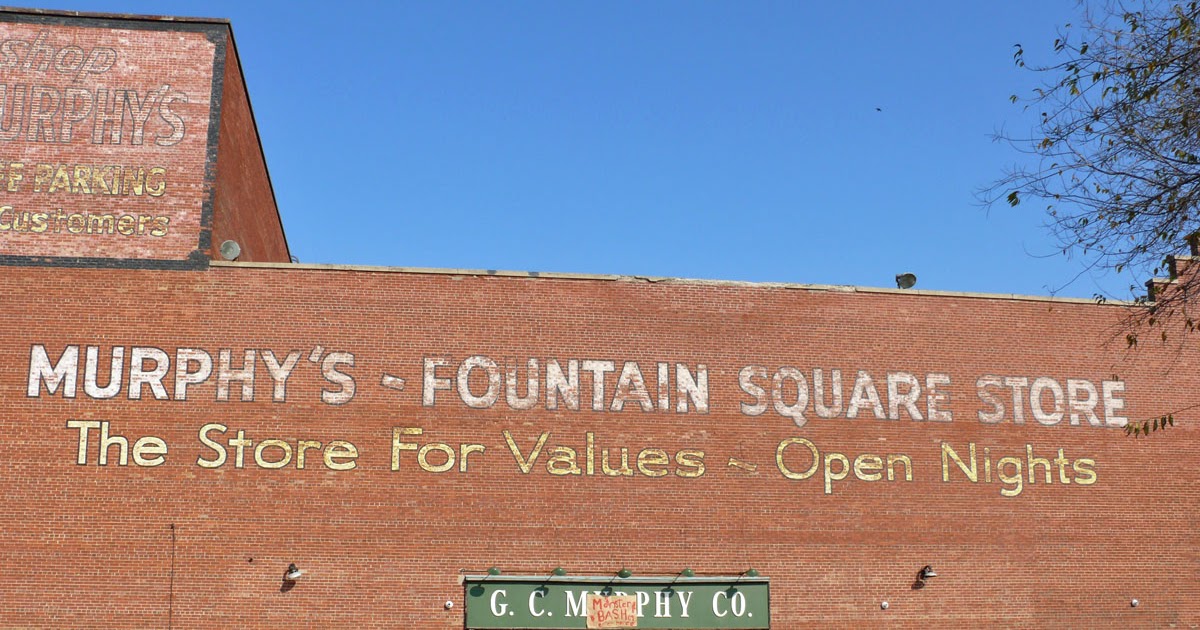 Studio Pictures in the Murphy Art Center, Fountain Square Moon Stumpp