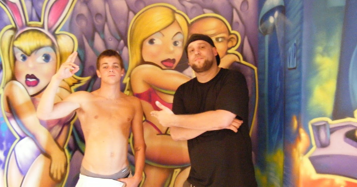 Atomik Ryan Sheckler S House Graffiti