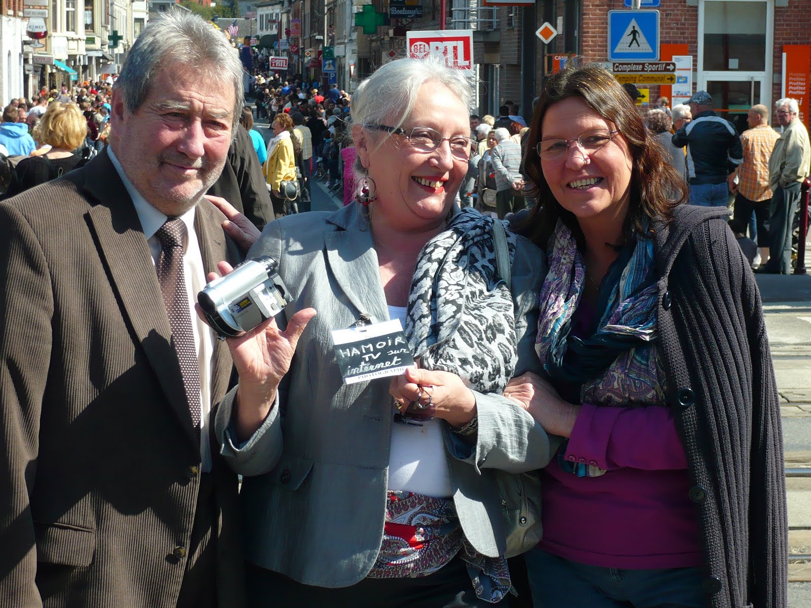 HAMOIR TV Photos Parade de Hamoir du Samedi 17 avril 2010.