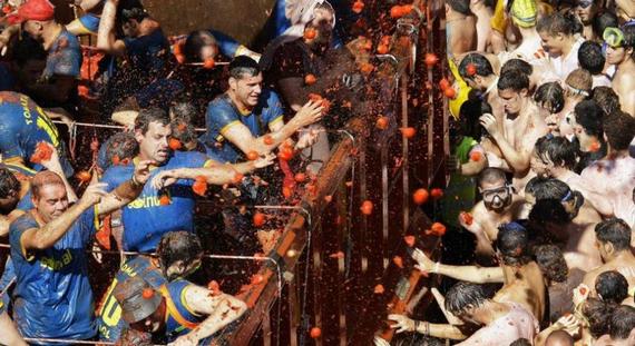 "La Tomatina" в Испании "La Tomatina" в Испании