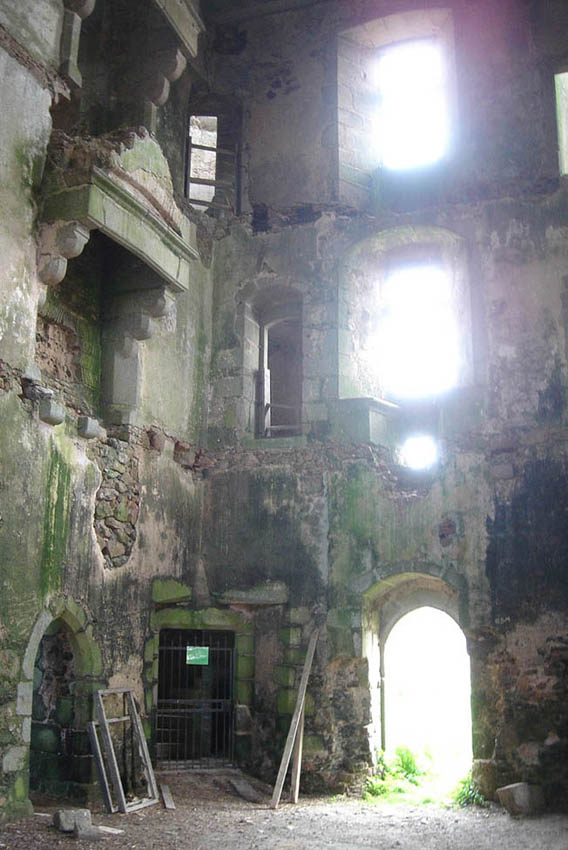 RUINES EN DEUX-SÈVRES