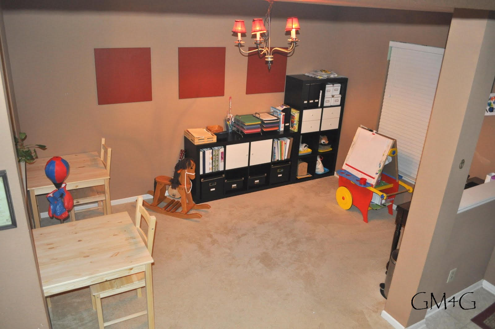 [School+room+010.JPG]