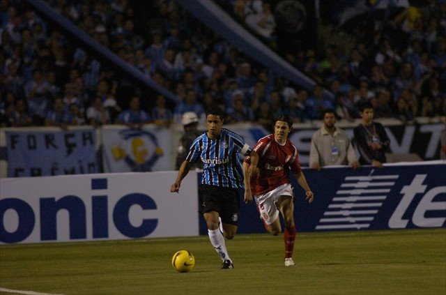 [Grenal_volta5.bmp]