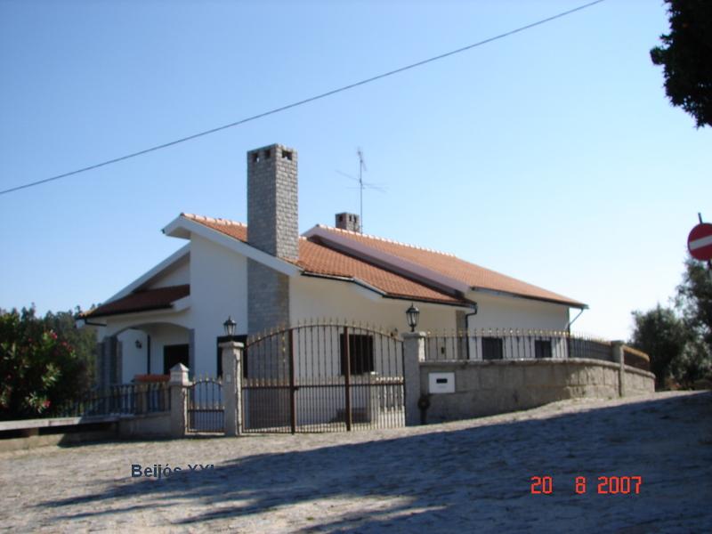 [Antoniopovinho_1519.JPG]