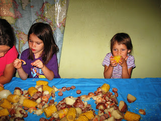 Crawfish+boil+party+ideas