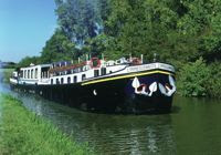 Hotel Barge Vacations on the French Canals - ParadiseConnections.com