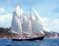 Charter Schooner Bonnie Lynn for Maine sailing vacations with ParadiseConnections.com