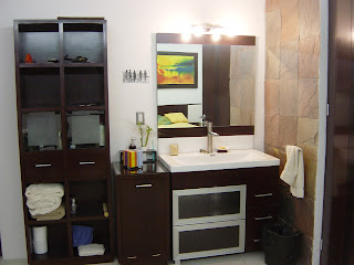 DISEÑO Y ARTE MODERNO INMOBILIARIA: 4 BAÑO PRINCIPALES, 2 DE VISITAS, 2