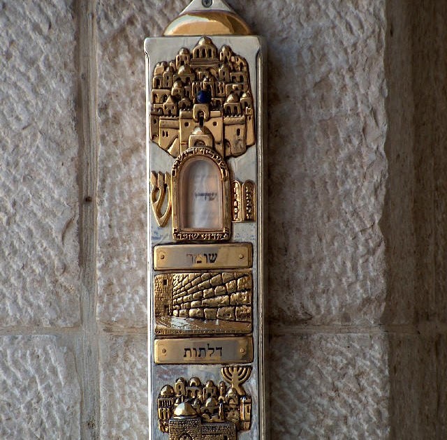 CULTURA HEBRAICA O QUE É MEZUZAH?