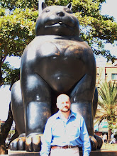 RSA in Colombia - At Botero Park - Medellin (Feb. 2007)