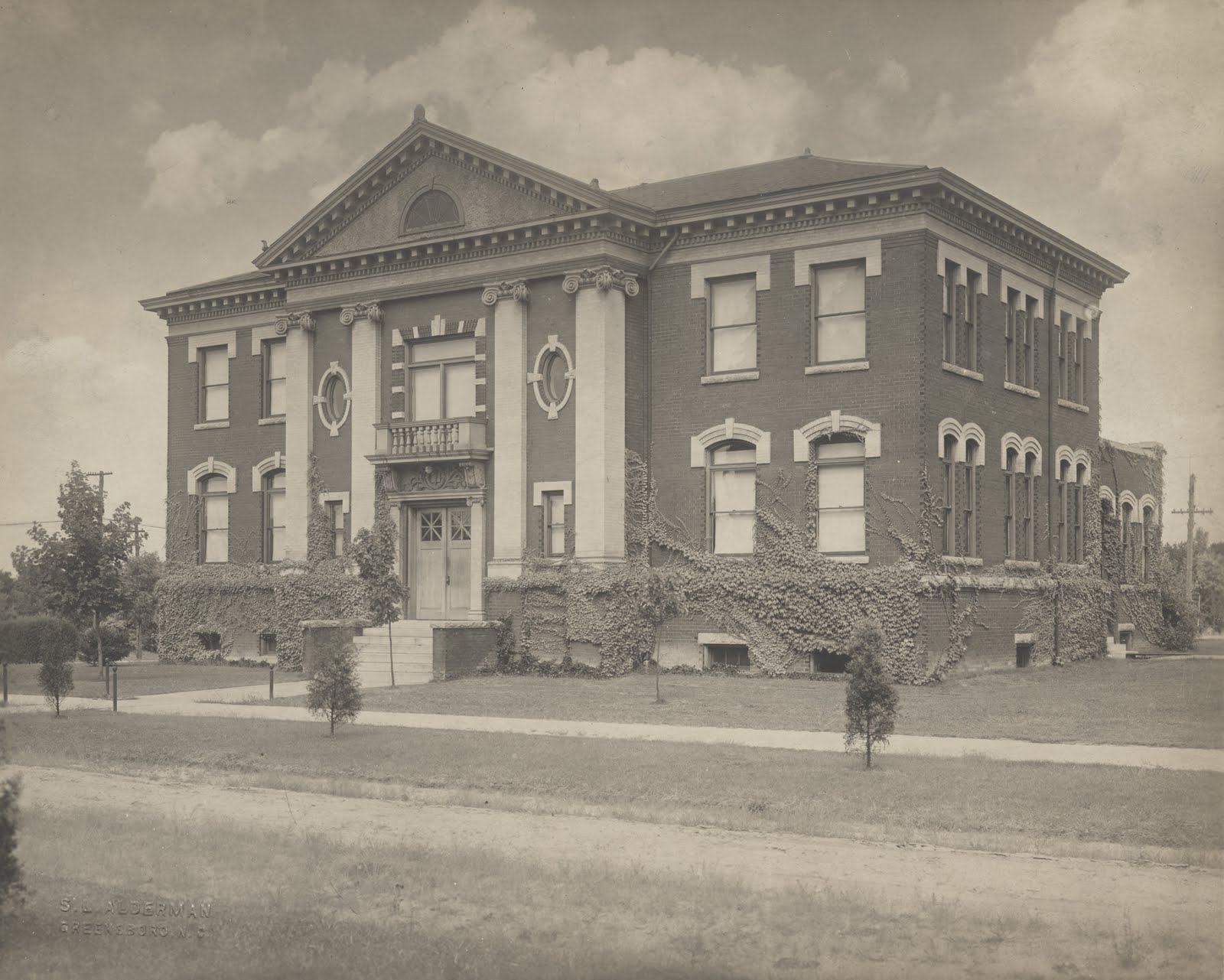 UNCG Special Collections & University Archives The Building of Jackson