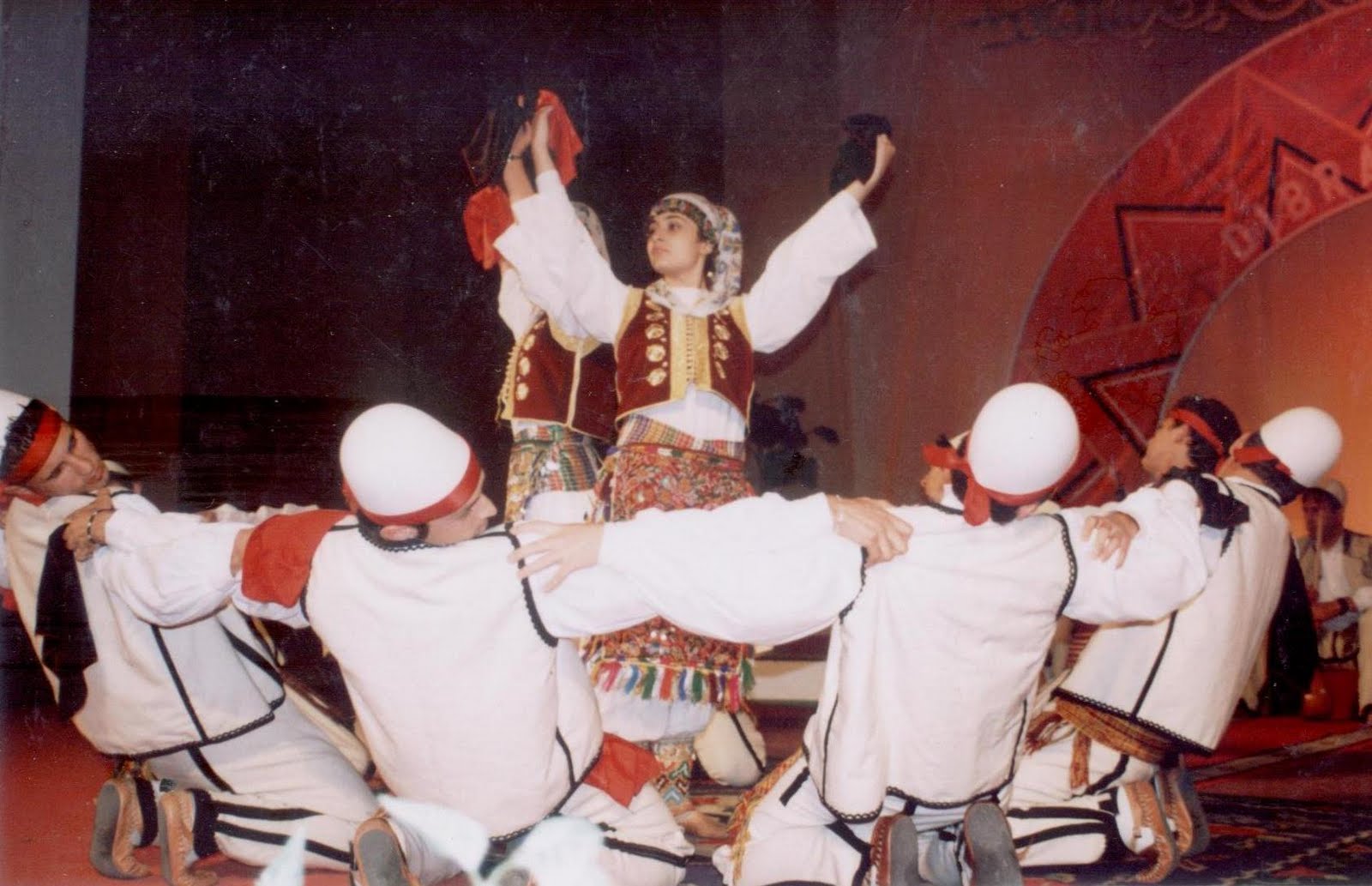 [Oda+Dibrane+2004+(2).JPG]