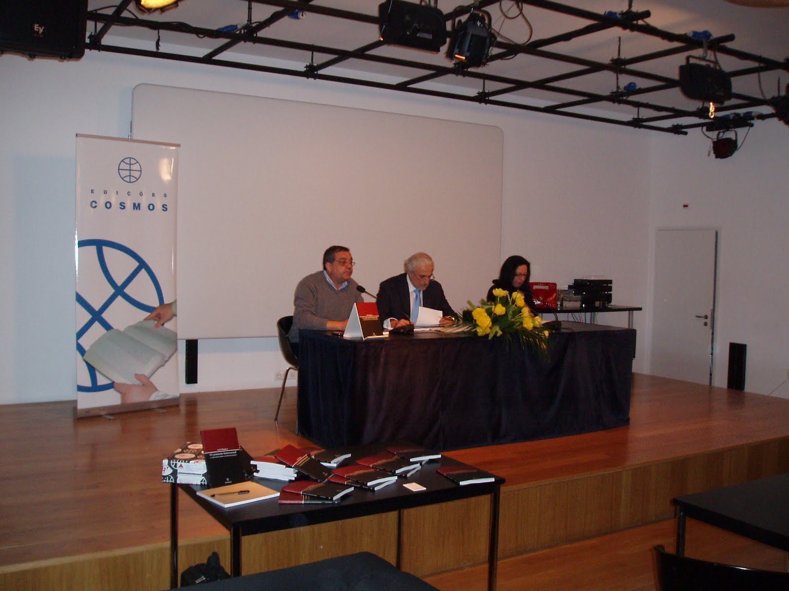 [P2240238.JPG]