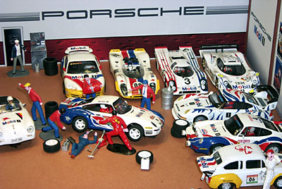 [RUICS_Porsche2.jpg]