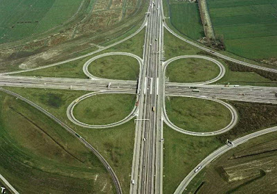 interchange autoroute intersection autobahnkreuz echangeurs impressionnants interchanges conicas kleeblatt turbine curvas cloverleaf autobahn highways freeways flyover lanes express debut highway