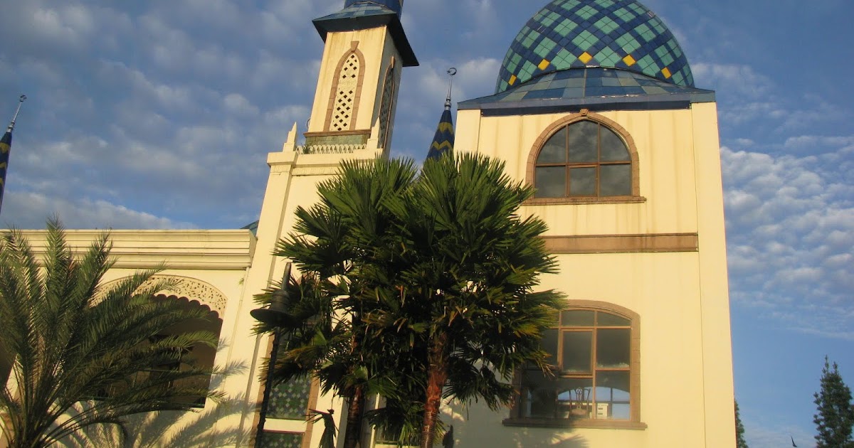 Something About Jalu: Week end Di Ciater (Lembah Sari)