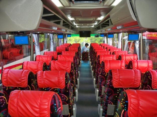 Mengarungi Indonesia dengan Bus Pariwisata Terbaik: Kenyamanan dan Keamanan di Setiap Perjalanan