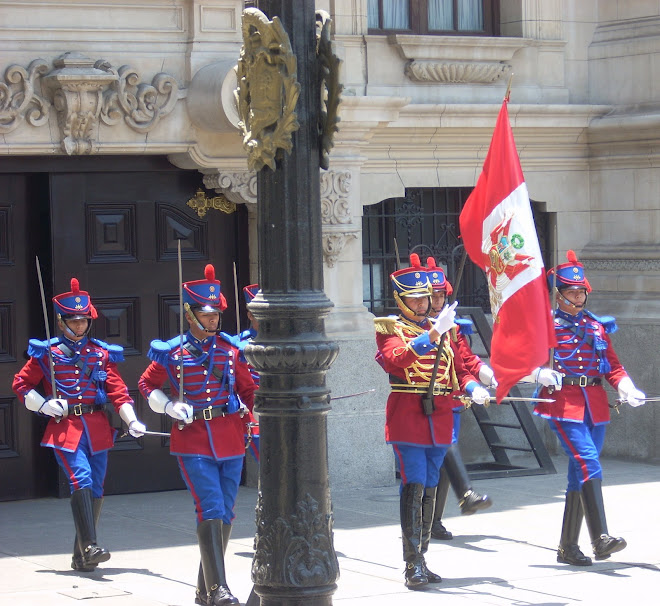 LOS USARES DEL PALACIO DE GOBIERNO DEL PERÚ