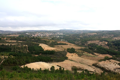 Viagens e Passeios na Natureza Serro de Penhas Juntas