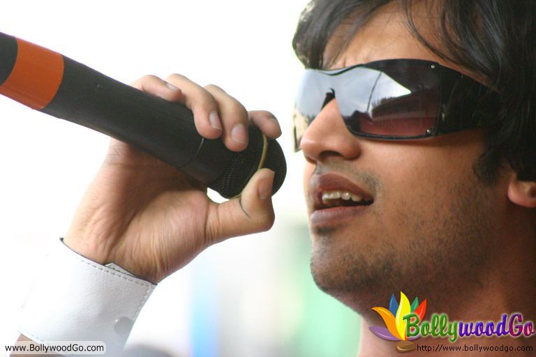 Atif Aslam#39;s Pictures. atif aslam wallpapers. Atif Aslam#39;s Pictures.