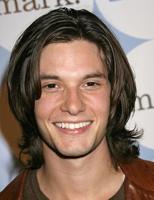 Celebrity Ben Barnes Hairstyle Pictures
