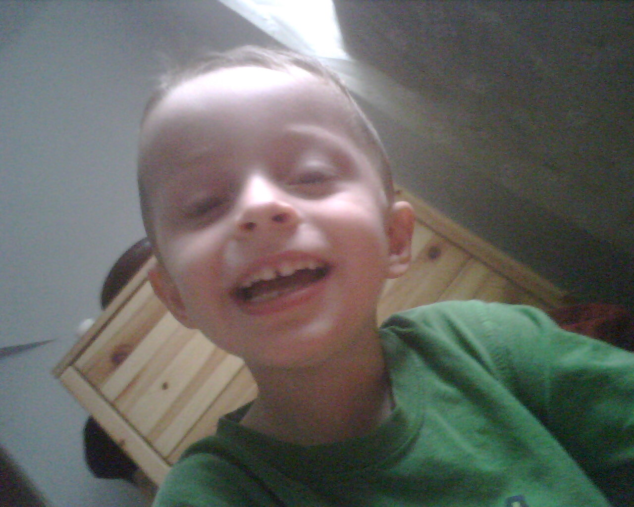 [=?Windows-1252?B?SU1HMDA4NDIuanBn?=-751170]