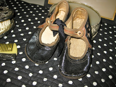  Girls Shoes on Some Vintage Little Girls Shoes