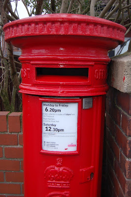 Letterbox Red