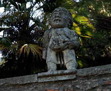 nano del muro di cinta della villa