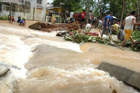TERENGGANU HARI INI Tebatan Banjir Selesai Masalah