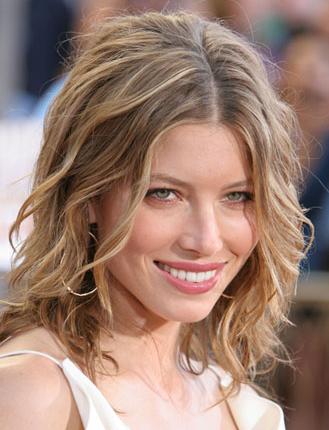 Hairstyle For Wavy Hair. Best short Hairstyles for Wavy