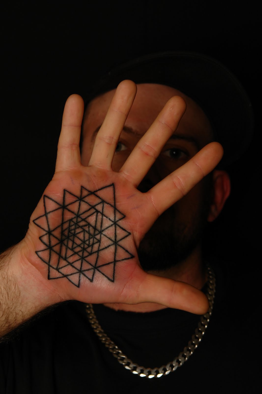 SHANE TATTOOS: Palm Tattoo on 2V
