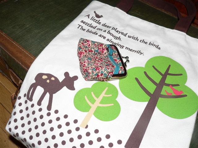 [P1080628+(Small).JPG]