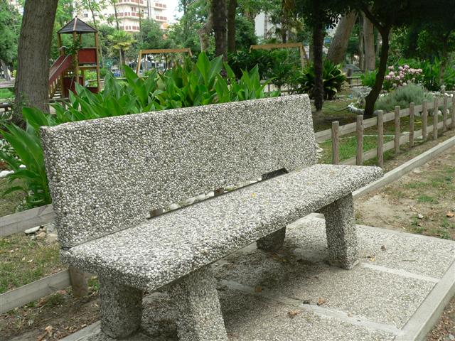 [P1140821+(Small).JPG]