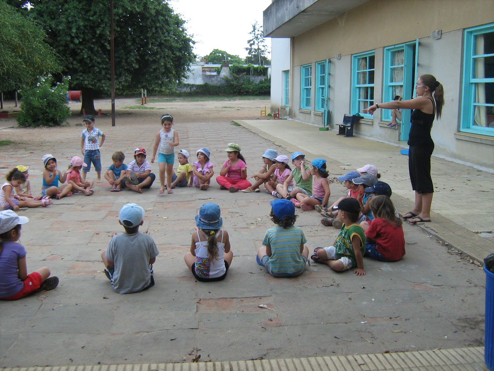 AMISTAD Compartiendo.