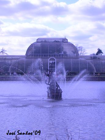 [palm_house_kew.jpg]