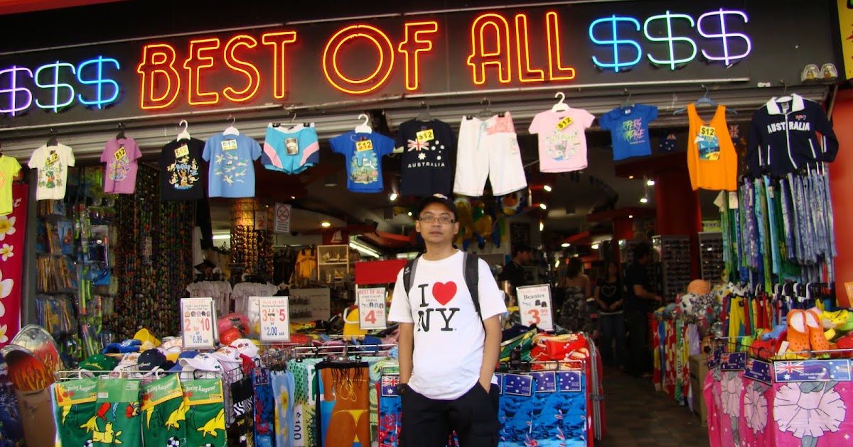 Building Conservation Tour Souvenir Shop and Factory Outlet, Gold