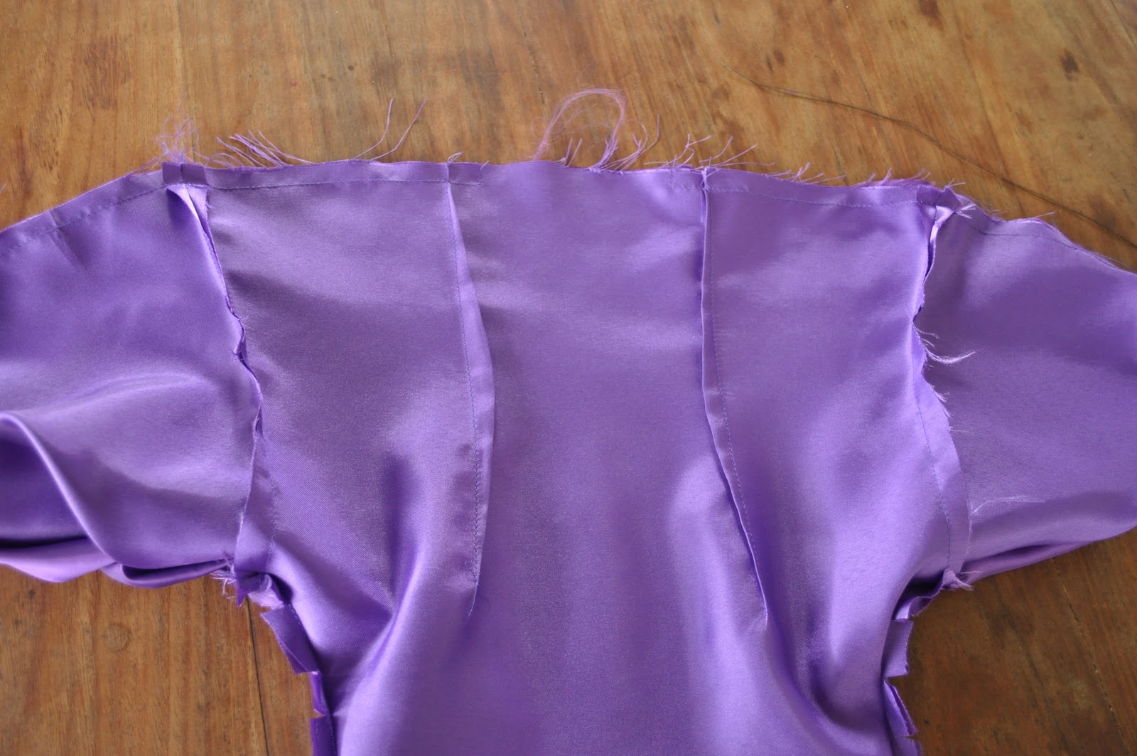 Bloom's Endless Summer A lined vest tutorial and a book review