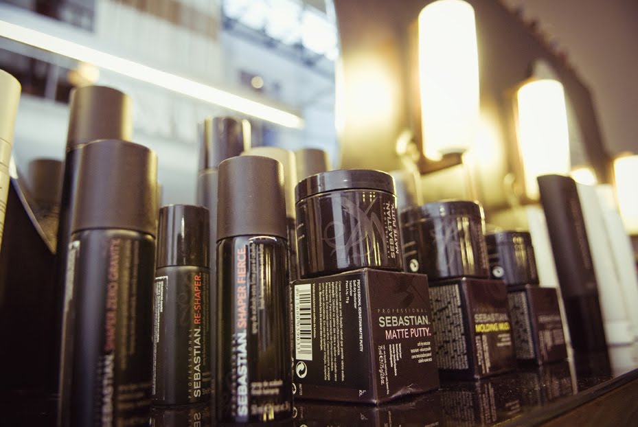 [090819ViaGomide_2748bx.jpg]