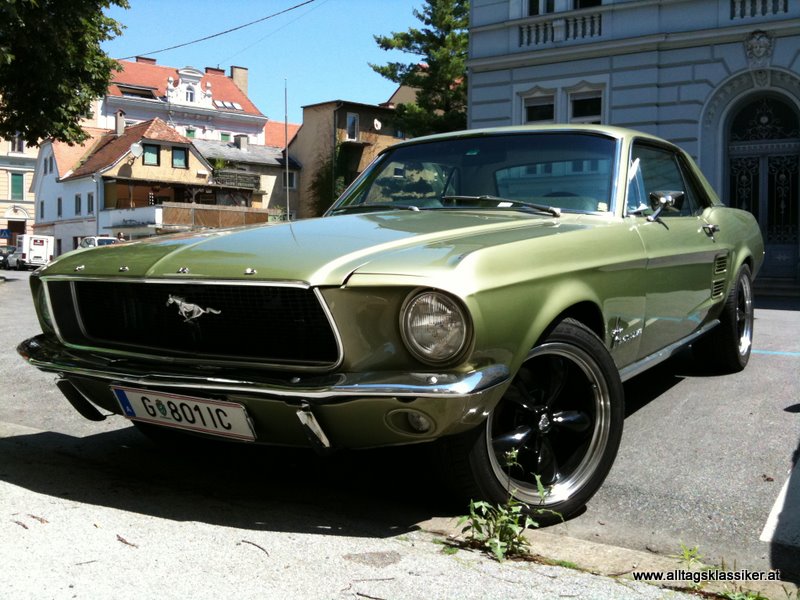 [ford-mustang.JPG]