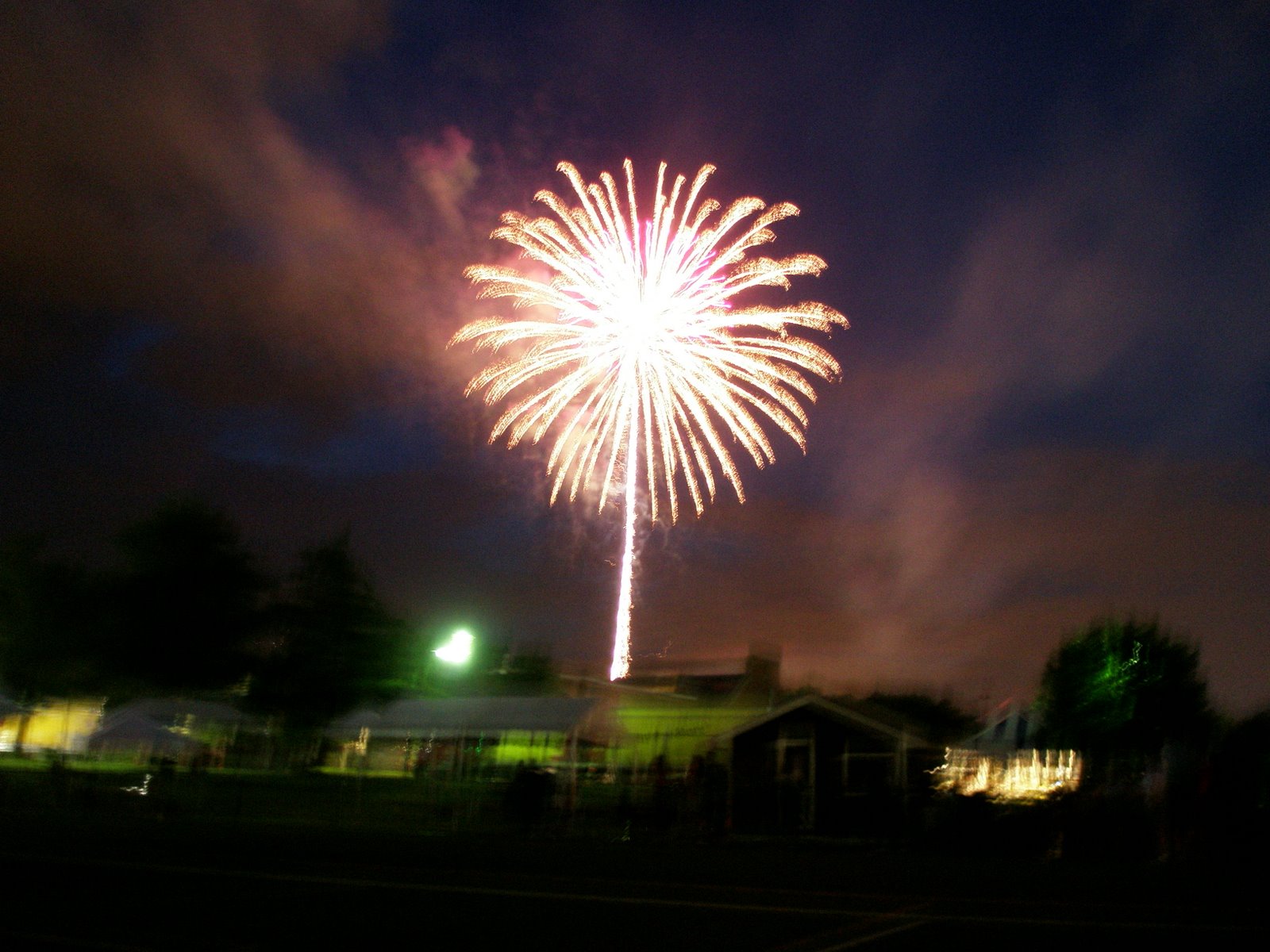 [fireworks.JPG]