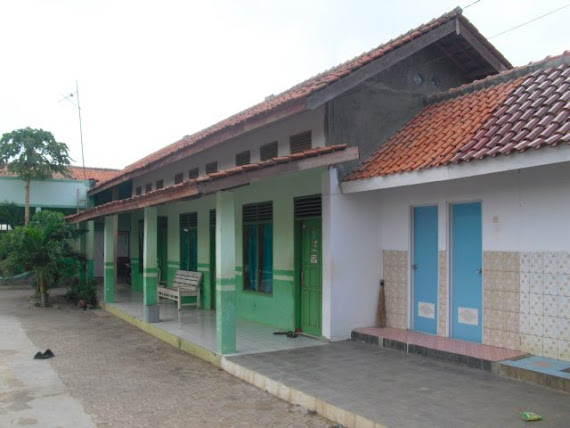 Pondok Pesantren Nurul Hikmah Gantar