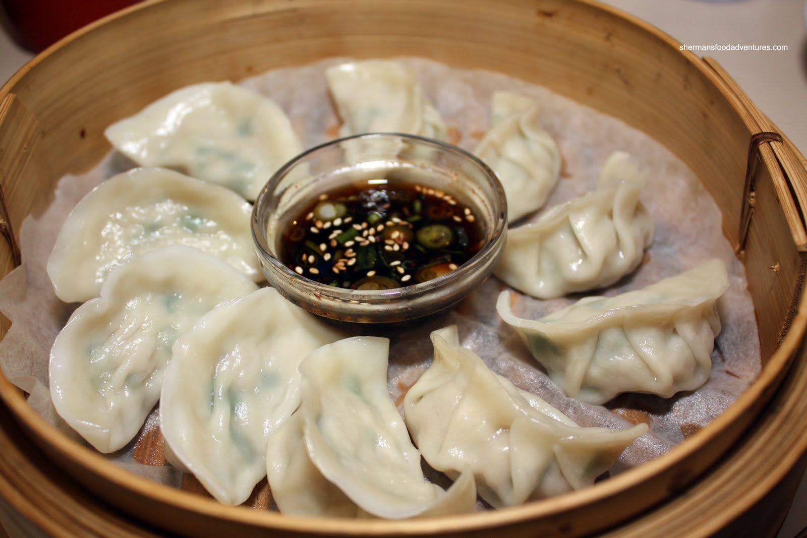 Jin Mandu Steamed Dumplings Food, Savoury food, Korean food