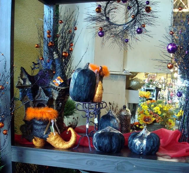 STARSHINE CHIC Is it too early to decorate for Halloween?