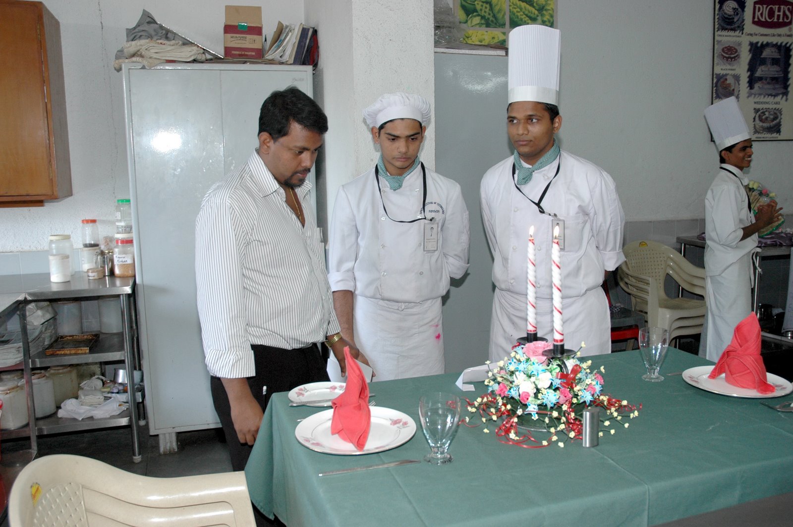 [DSC_66pg.jpg]
