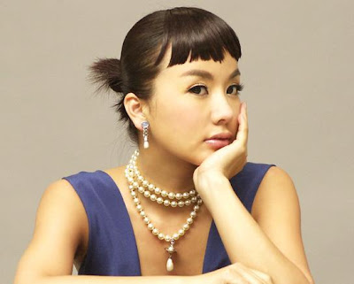Uhm Jung-hwa makes $$$ from lingerie venture · K-POPPED!