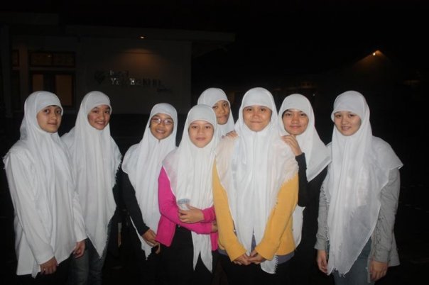 [studytour9.jpg]